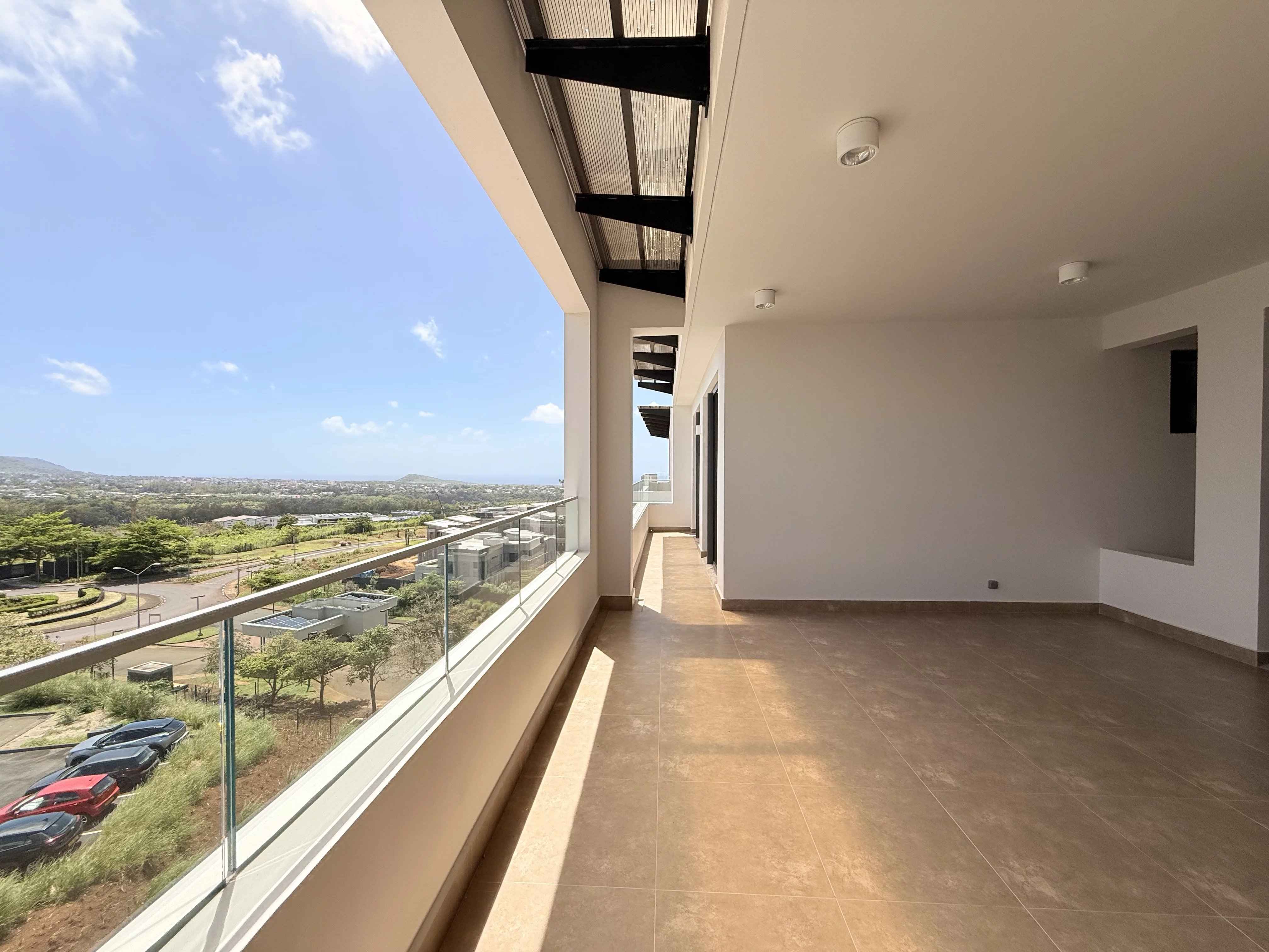 1067d8b80f5679752625a4bdb6eac0a6 142ac64a07 4032 original - Translation missing: en.helpers.application.image_tag.default_alt