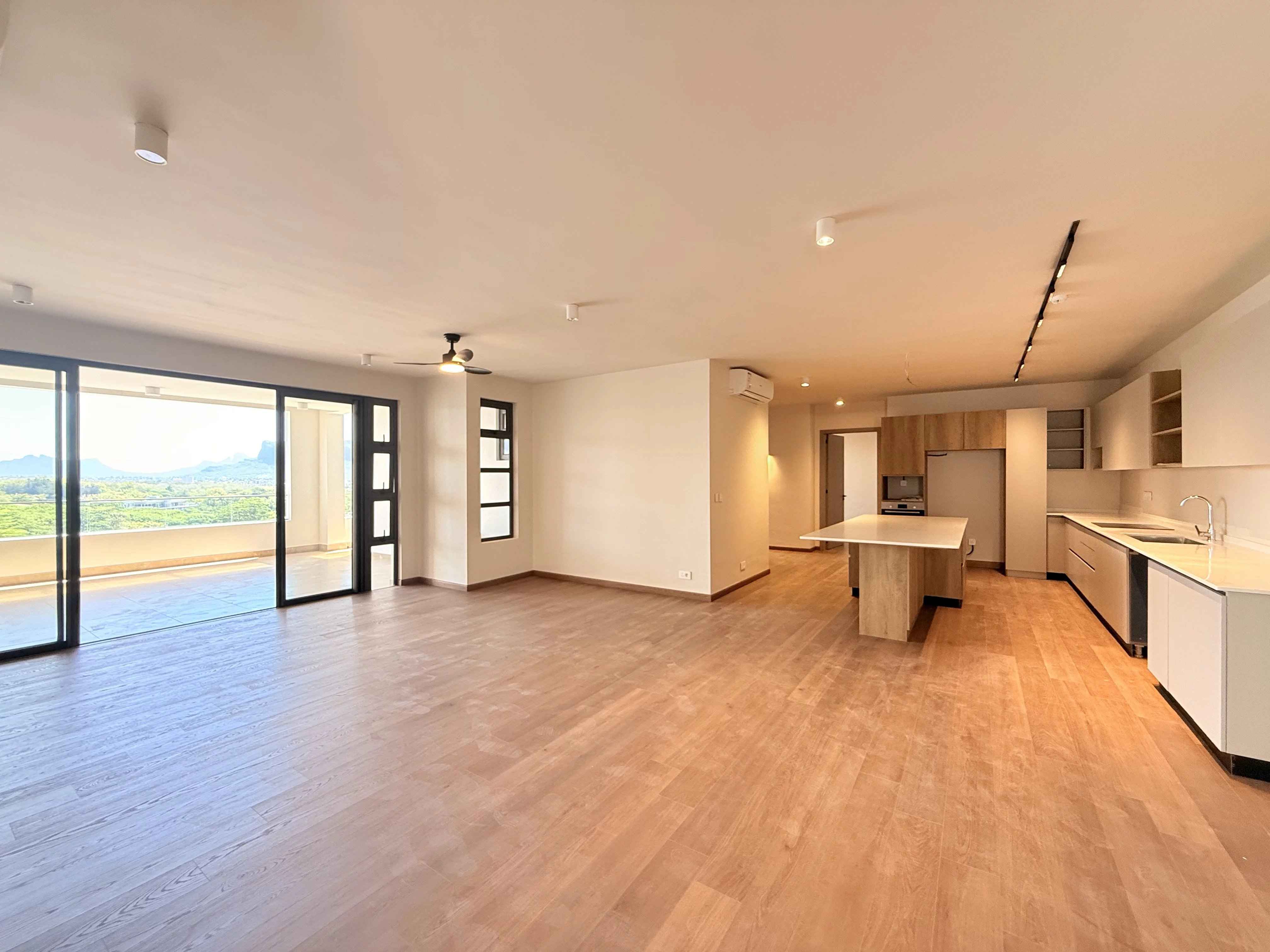 C6801b604bfbac5ee72f8575b0ac4df2 d059fe54f6 4032 original - Translation missing: en.helpers.application.image_tag.default_alt