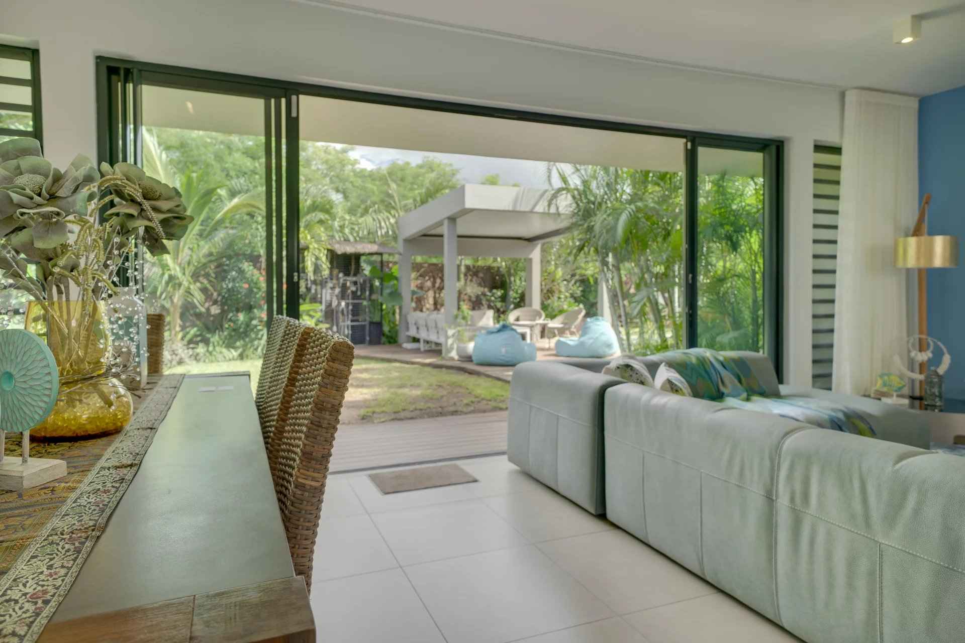 556ab2eefb9ac90c7816a1116301a328 c672753afe 1920 original - Attribut alt par défaut.