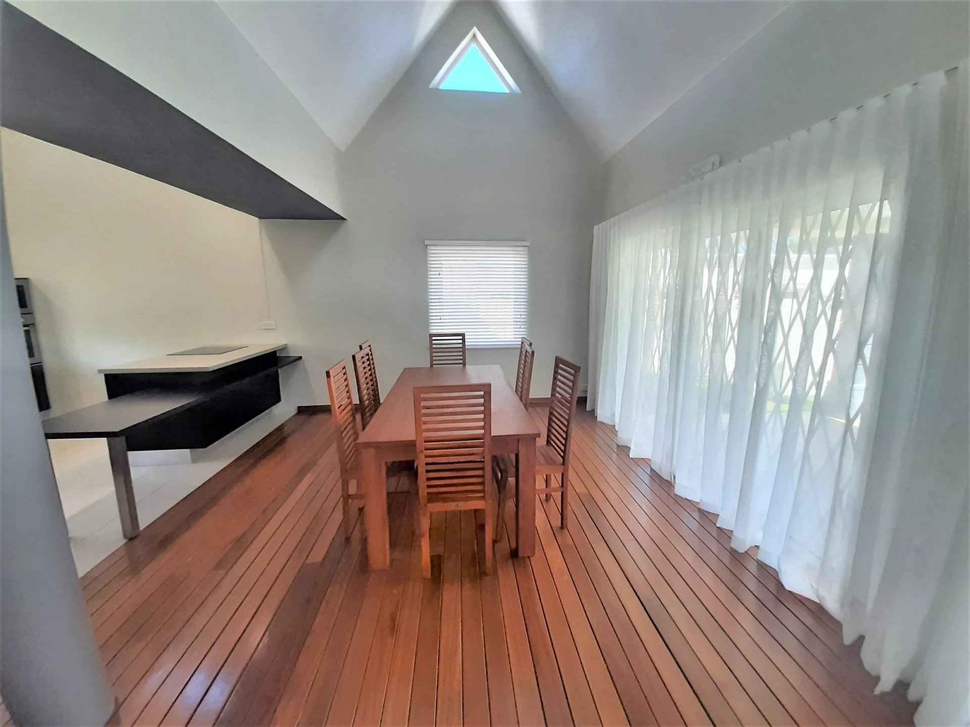 9245f6f8f88451fe2139e705781bbc41 e9e12104e9 1920 original - Translation missing: en.helpers.application.image_tag.default_alt