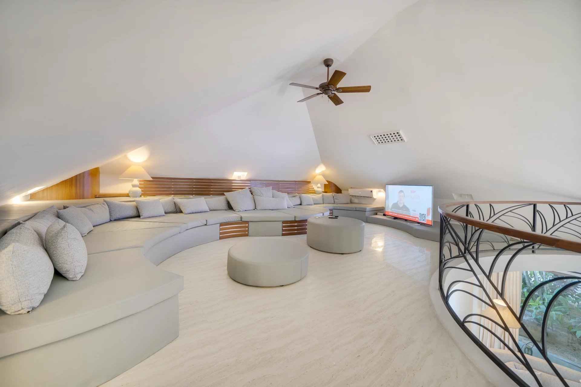 A26c24746e6120e5368c18b0dce1b486 9c6dfe8e74 1920 original - Attribut alt par défaut.