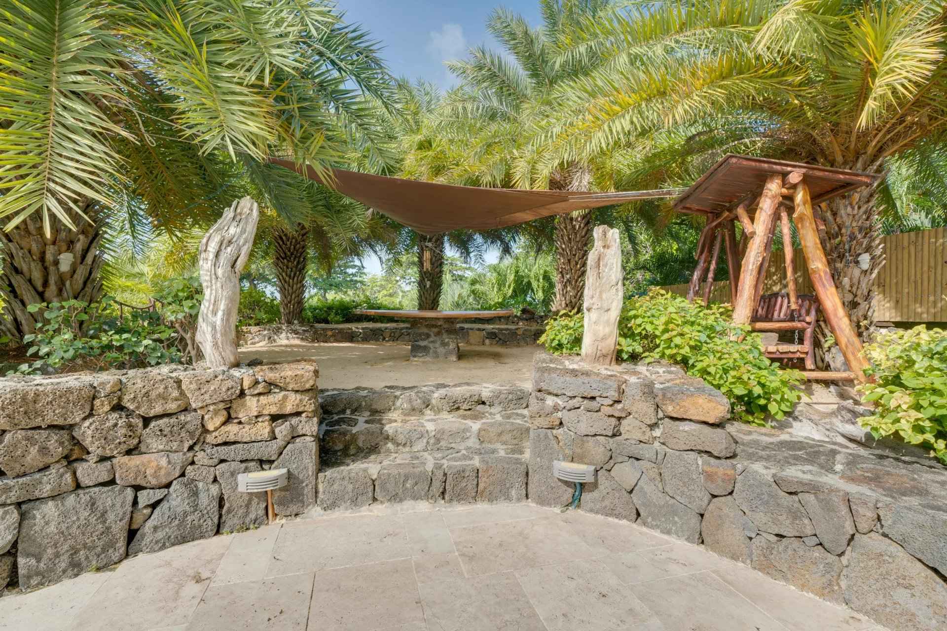 0eb90be3fd0462ee829f792d86a5633c 5a2358661d 1920 original - Attribut alt par défaut.