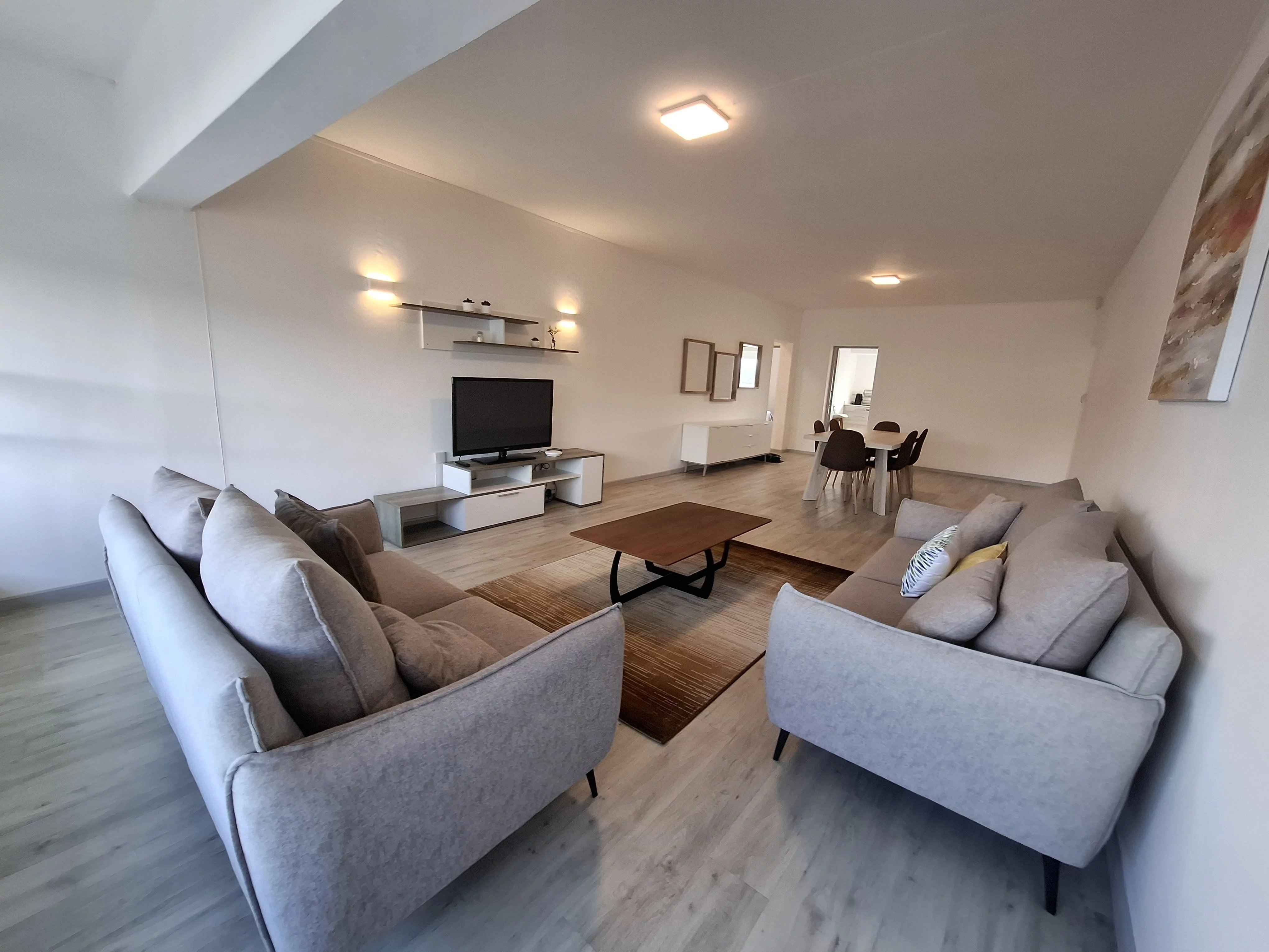 C803575ab4ca8d99af2f7562bd5de37e e789222de8 4080 original - Attribut alt par défaut.