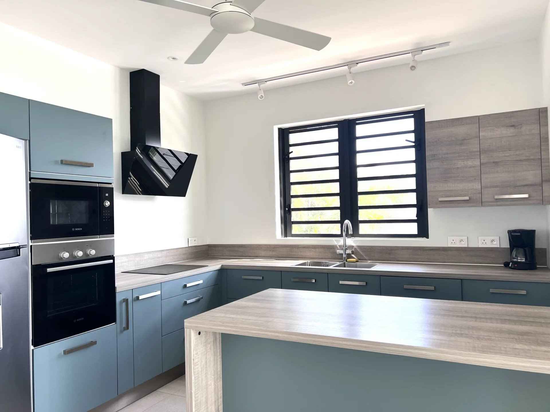 721e0de380a05f892c77b2e4f9a36cde 8d9da24aee 1920 original - Attribut alt par défaut.