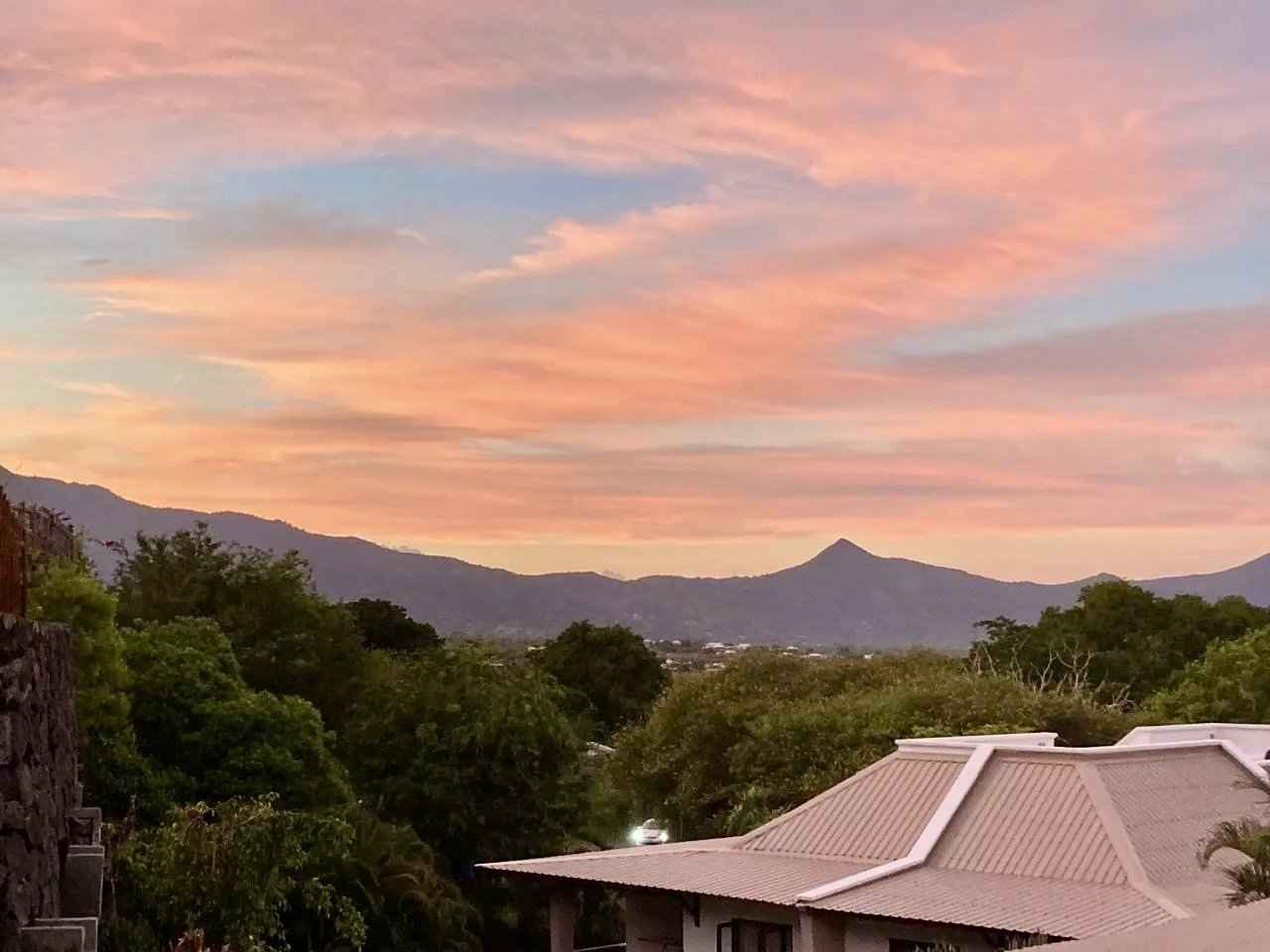 3cd6b068c30bce60925360e29a83b769 09974281b8 1280 original - Attribut alt par défaut.