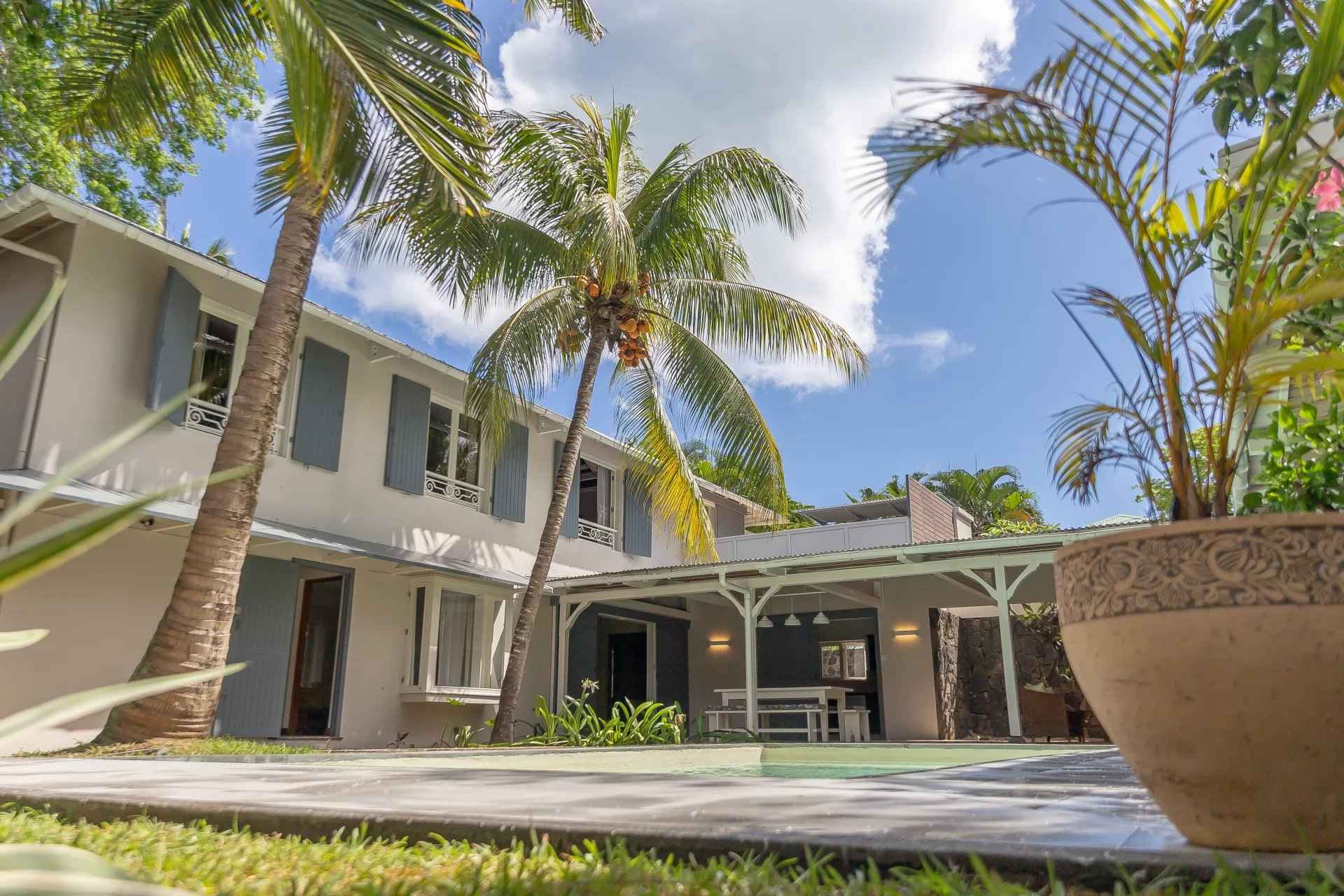 F84665469a5dbfb271d588b116669deb c915ab90af 1920 original - Attribut alt par défaut.