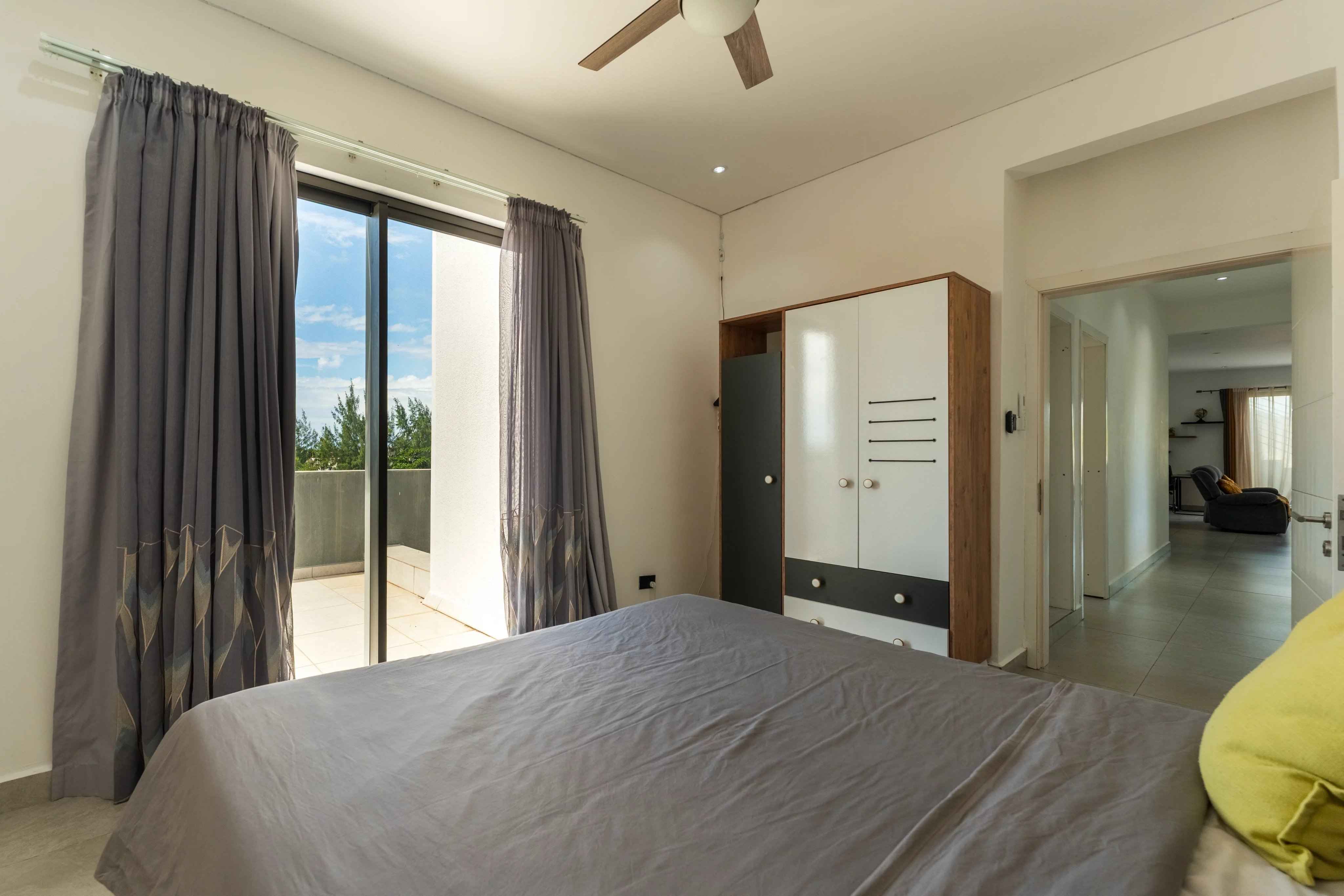 56ea5c38ae652a09626ad0328069f651 f5b826d5e8 4096 original - Attribut alt par défaut.