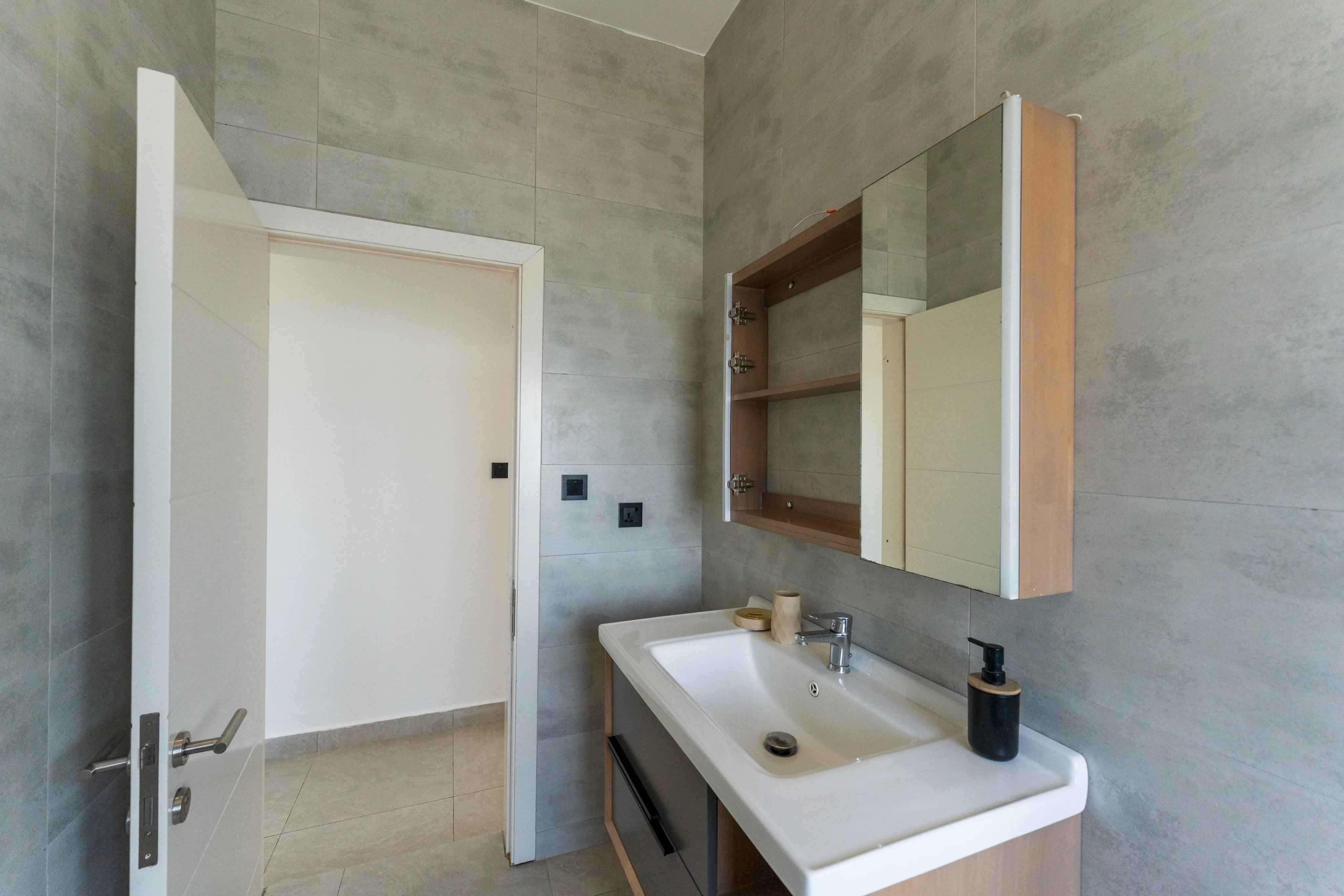 8deeb8e1995dc08c6847ab72b087968d 5377d322f6 4096 original - Attribut alt par défaut.